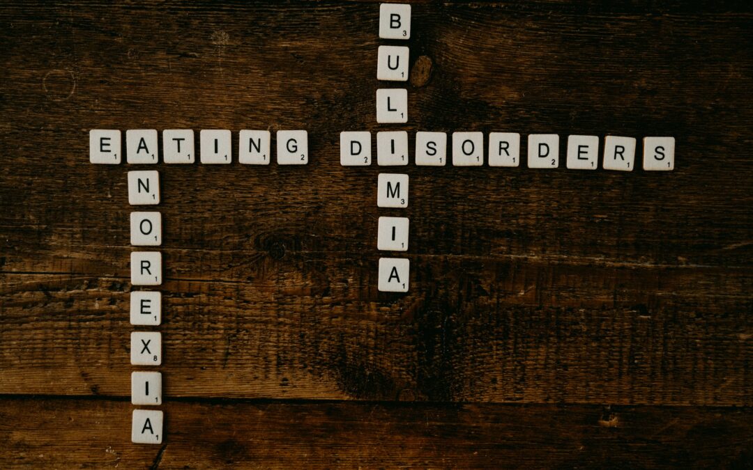 What Are the First Signs of Bulimia?