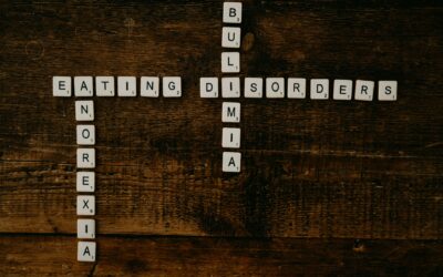 What Are the First Signs of Bulimia?